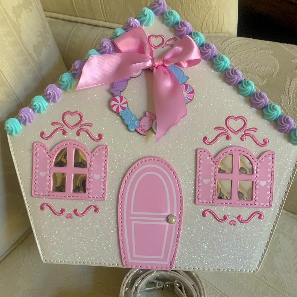 Sugar Thrillz All Snowed In Dollhouse Crossbody Backpack Bag Purse NWT